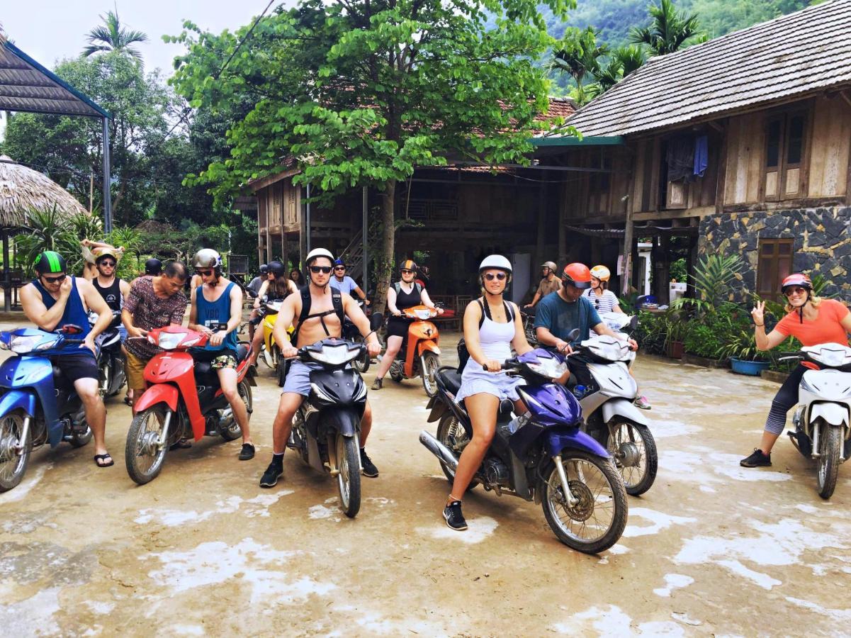 Nha Tan - Mai Chau Homestay And Tours 外观 照片