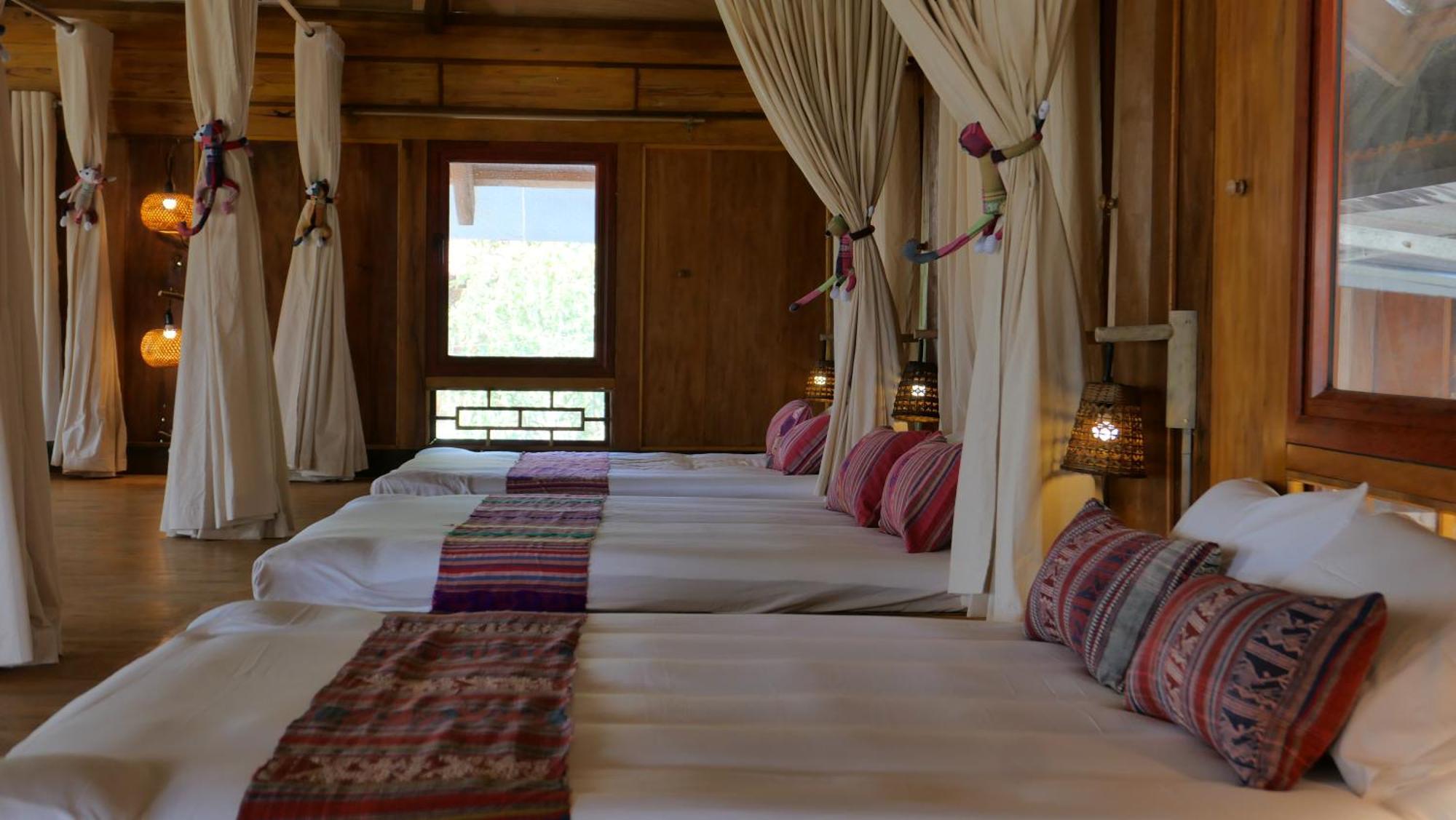 Nha Tan - Mai Chau Homestay And Tours 外观 照片