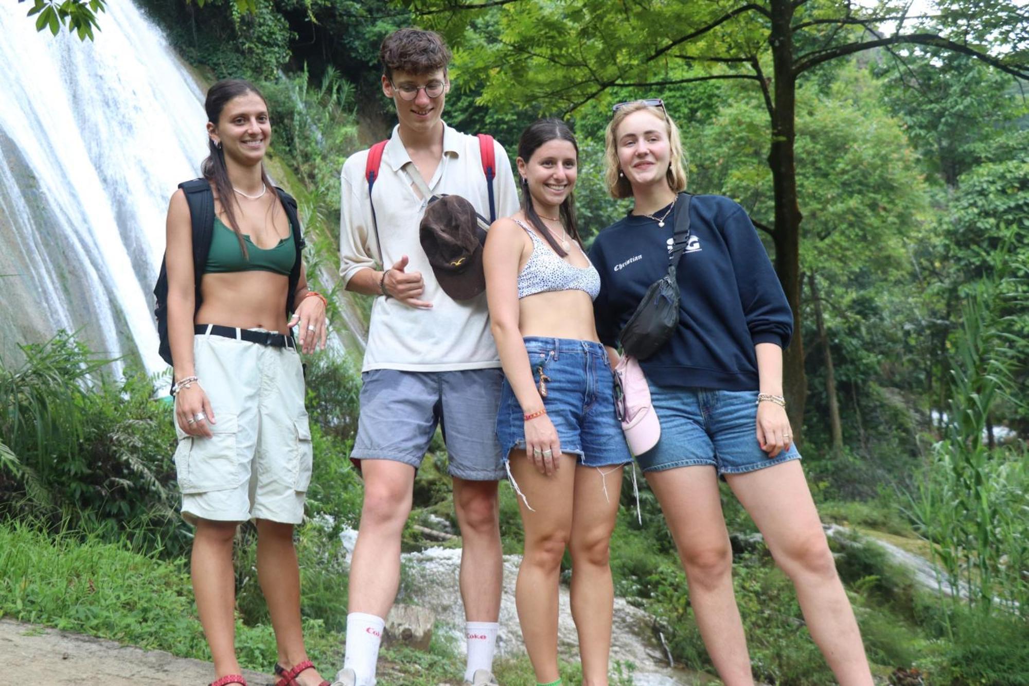 Nha Tan - Mai Chau Homestay And Tours 外观 照片