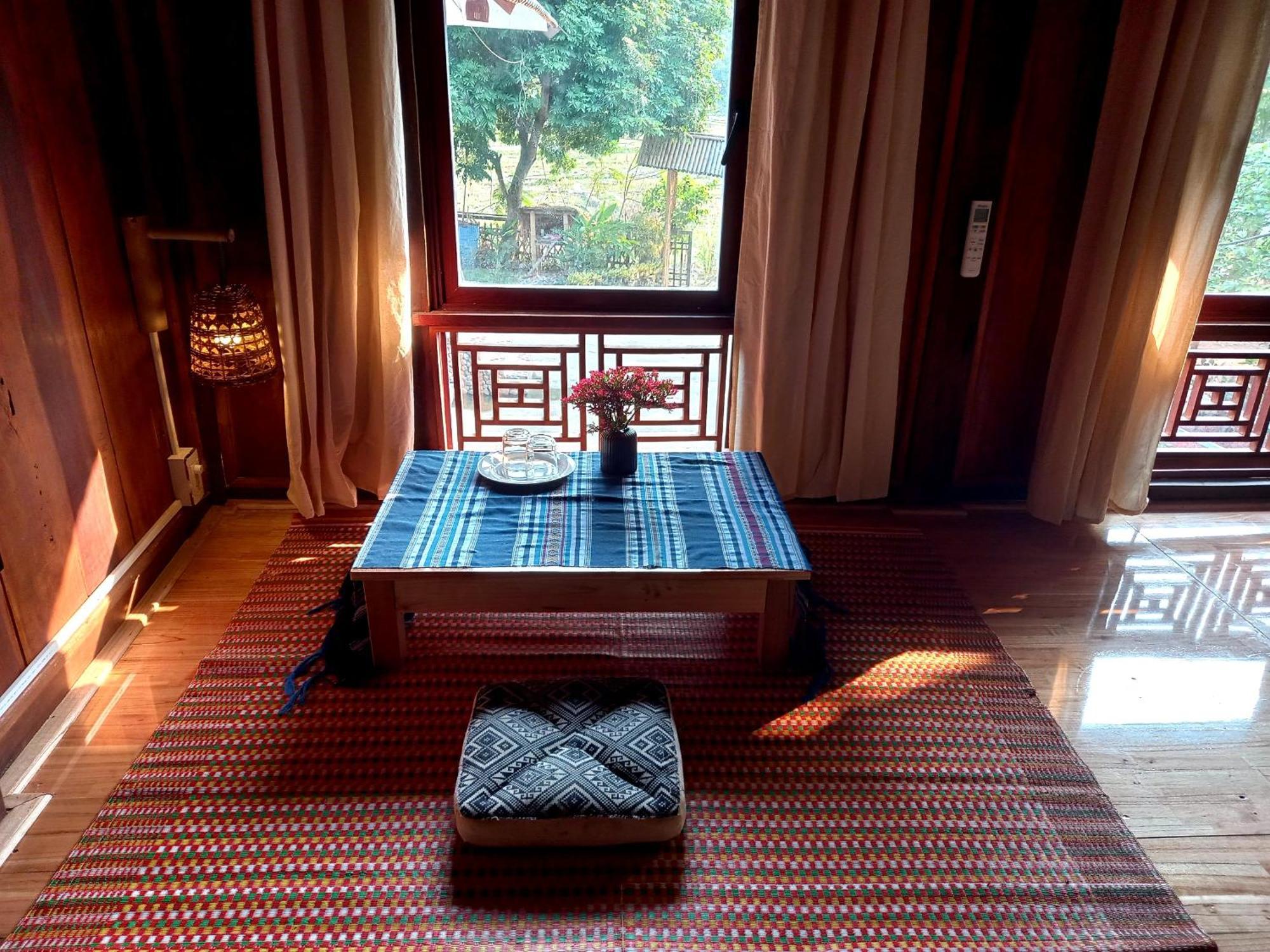 Nha Tan - Mai Chau Homestay And Tours 外观 照片